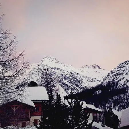 Chalet Hoeckli 1 Arosa